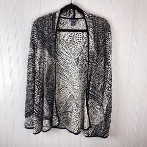 Chelsea & Theodore Black‎ & White cardigan size Large